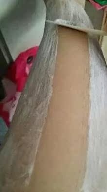 脱毛膏效果非常好，脱的干净，味道不难闻，也不刺激皮肤，好评！