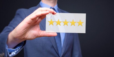 和此卖家交流，自觉七经八脉为之一畅，我在淘宝买了这么多年，所谓看过"女干"商无数，但与卖家您交流，我只想说，老板你实在是太好了。 你的高尚情操太让人感动了。本人对此卖家之仰慕如滔滔江水连绵不绝，海枯石烂，天崩地裂，永不变心。交易成功后，我的心情竟是久久不能平静。自古英雄出少年，卖家年纪轻轻，就有经天纬地之才，定国安邦之智，而今，天佑我大中华，沧海桑田5000年，神州平地一声雷，飞沙走石，大雾迷天，朦胧中，只见顶天立地一金甲天神立于天地间，花见花开，人见人爱，这人英雄手持双斧，二目如电，一斧下去，混沌初开，二斧下去，女娲造人，三斧下去，小生倾倒。得此大英雄，实乃国之幸也，民之福，人之初也，怎不叫人喜极而泣 .......看着交易成功，我竟产生出一种无以名之的悲痛感&mdash;&mdash;啊，这么好的卖家，如果将来我再也遇不到了，那我该怎么办？直到我毫不犹豫地把卖家的店收藏了，我内心的那种激动才逐渐平静下来。可是我立刻想到，这么好的卖家，倘若别人看不到，那么不是浪费心血吗？经过痛苦的思想斗争，我终于下定决心，牺牲小我，奉献大我。我要以此评价奉献给世人赏阅，我要给好评