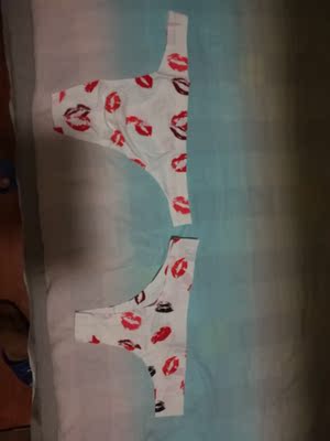 宝贝很不错，穿上很舒服，很性感，很有情趣，能有效提高爱爱激情