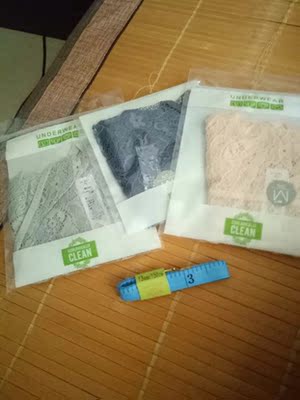 宝贝收到了，就迫不及待的打开了，很性感，穿上也特别舒服，夏天也很凉快，店家还送了小礼物，喜欢的朋友赶紧下单！！！