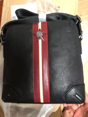 如何评价菲卡奴男包怎么样,曝光了是真假,通过三个月使用看真相