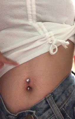 戴反了哈哈哈 东西很不错，扎时有点疼，还可以忍受！好评