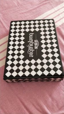 宝贝滑滑的很舒服，包装也很好，按平时码数买就可以，值得美女们拥有哦！穿后再追评😊