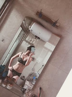 内衣真的不错，穿着合身又舒适，没有选择错，A杯也穿出B的效果。