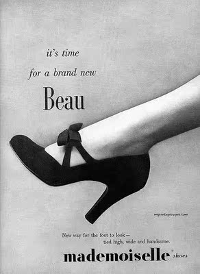 emmmm。。。刚papa完就有点掉色了  老公建议去纹一个