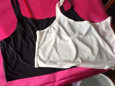 又买了两条，很好穿。很舒服，一点也不勒，不用担心下滑