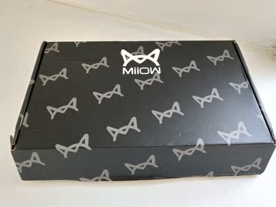 包装严实,还有盒子!真是高大上啊!内衣质量很好,柔软,颜色也是我想要的,没有异味!亲们,如果选薄款的,就选比厚的小一码!真心不错,物美价廉!好评 包装严实,还有盒子!真是高大上啊!内衣质量很好,柔软,颜色也是我想要的,没有异味!亲们,如果选薄款的,就选比厚的小一码!真心不错,物美价廉!好评