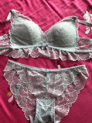 这内衣真的超级舒服，还有点小性感！