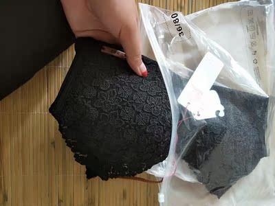 内衣收到了,很好很满意,质量还是精品货,真没 想到这么好的内衣 内衣收到了,很好很满意,质量还是精品货,真没 想到这么好的内衣