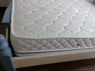 解说【揭秘】联乐床垫怎么样，质量好吗？真的甲醛超标吗？