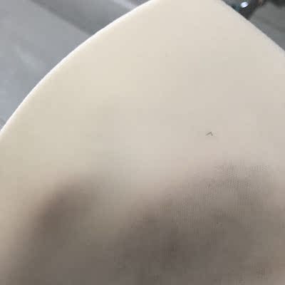宝贝收到之后胸垫上发现了问题 一个瑕疵怎么洗也洗不掉 宝贝收到之后胸垫上发现了问题 一个瑕疵怎么洗也洗不掉