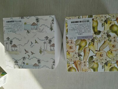 朋友推荐的,上次买了一个通勤款和一个运动款的,这次9.9活动力度大,又买了4个内衣,送了两条内裤。内裤颜色好,大小合适,做工精致,质量也好。非常满意。 朋友推荐的,上次买了一个通勤款和一个运动款的,这次9.9活动力度大,又买了4个内衣,送了两条内裤。内裤颜色好,大小合适,做工精致,质量也好。非常满意。