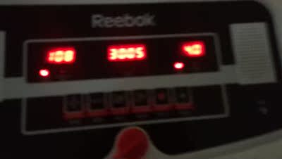 目前看来Reebok锐步跑步机怎么样，哪个系列好？是哪个国家的品牌？