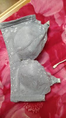 特别好，有型，薄厚正好性感舒服。喜欢买了两件，还会在关顾。谢谢💋质量非常好！