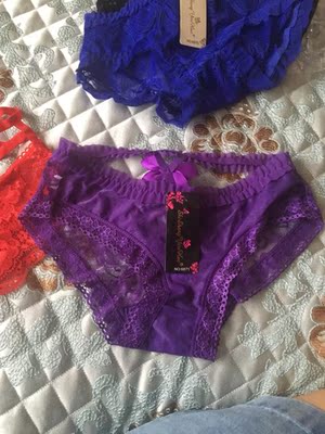 还不错,就是本人有点胖不知道能不能穿 还不错,就是本人有点胖不知道能不能穿