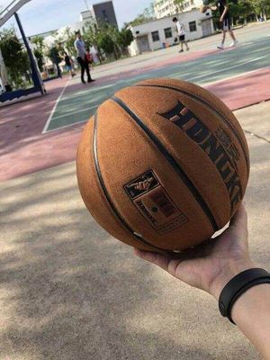 真实使用感受鸿克篮球怎么样,鸿克质量如何,值得入手吗