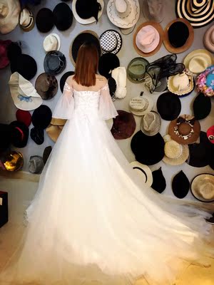 155 53kg m码刚刚好 把我的肚子收起来了 配婚纱非常修身 好评哦! 155 53kg m码刚刚好 把我的肚子收起来了 配婚纱非常修身 好评哦!