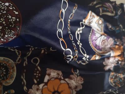 衣服虽然贵一点,但质量确实挺好的,穿着很漂亮!很喜欢!发货很快,想着出去玩,穿不上了,没想到衣服还提前一天到了,真棒!喜欢的亲赶快下单吧。 衣服虽然贵一点,但质量确实挺好的,穿着很漂亮!很喜欢!发货很快,想着出去玩,穿不上了,没想到衣服还提前一天到了,真棒!喜欢的亲赶快下单吧。