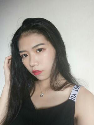 心心念念的项链啦~发货速度快，项链又好看。