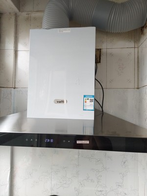 点评真的使用对比华帝i11071和i11069油烟机那个好，优缺点区别是，图文对比评测