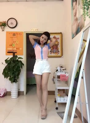 高腰的，版型比较简单也挺好看，前后都有口袋方便我放东西，没线头，没想到这个价格还有这样的质量，不枉费我选了3天才买的。裤子穿着很凉快，腿出汗也不会贴着，版型是宽松的，也不会透，开心的一次购物，有推荐给身边的朋友，好评。