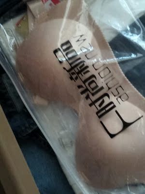 还可以,挺好的,这个价钱满足了 还可以,挺好的,这个价钱满足了