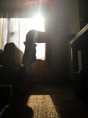 买来搭裤子，不过颜色和裤子有差别，好在穿起来还不错！留下吧，最近迷上买健身服了，停不下来的节奏！这么多字可以了吧！买来搭裤子，不过颜色和裤子有差别，好在穿起来还不错！留下吧，最近迷上买健身服了，停不下来的节奏！这么多字可以了吧！