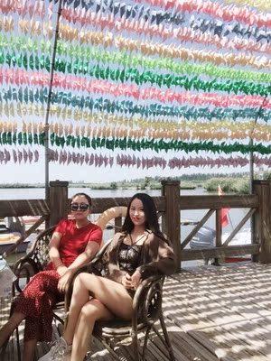 敲短裤，性感又可爱，最重要的是穿着炒鸡舒服而且还显腿长，忒爱了❤️