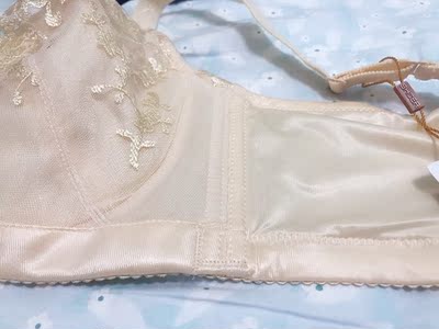 很适合，面料舒服，不扎手不起疙瘩，而且聚拢效果不错。