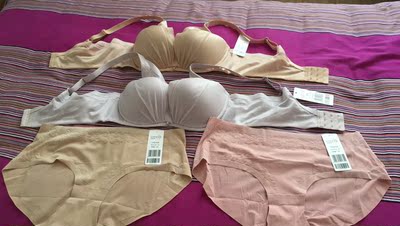 太满意了，还赠送了两个裤头，谢谢老板还会光顾的，真的是正品比专柜便宜。