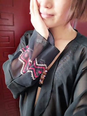 很喜欢的一套泳衣，质量很好，去巴厘岛可以美美的了