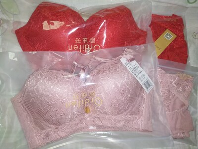 质量不错，穿着舒服，客服也很耐心，😊