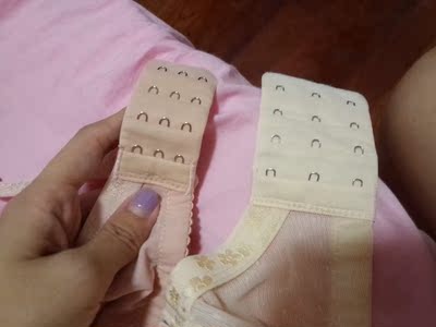 朋友介绍，第一次买，质量不错，穿起来很舒服，不会勒，下次还会再来