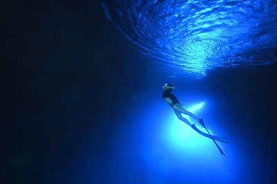 还不错吧,还是需要好身材才会好看。质量不错 还不错吧,还是需要好身材才会好看。质量不错