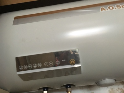 揭秘史密斯F360热水器怎么样,三个月使用彻底后悔了,内幕曝光