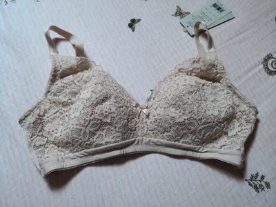 一直穿黛安芬挺好的，舒服质量也好。