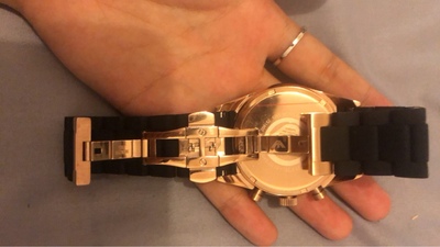 阿玛尼手表评价是真假,真相揭秘,阿玛尼手表怎么样,阿玛尼手表好不好呢