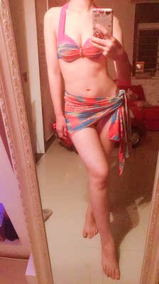 这个必须五星好评，我这种80A的，无药可救的小胸都能挤出来，可见聚拢效果多么伟大，很好的卖家，会继续支持，都来买吧，小胸的福音，大胸的就不用粘胸贴了吧&hellip;&hellip;