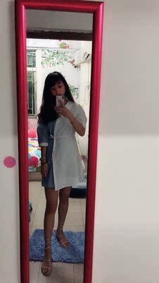 挺好看的，貌美不适合久穿，但是很喜欢！