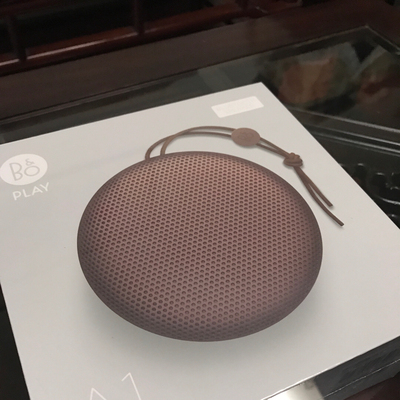 目前看来验货评测：天猫精灵方糖R AI智能音箱怎么样，蓝牙方便吗？