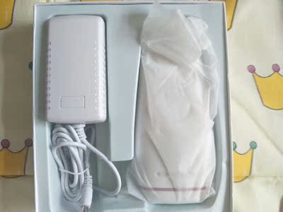 第一次用的时候差点没吓死，因为是插电的，所以那个光出来的时候差点以为要电死我，，我只用了1-3档，因为胆儿比较小，只有热热的感觉，腋下用完会有点痒，后续会继续评价