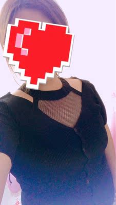 话不多说，上真实买家秀，162.178斤，我要准备减肥了，为这件美美的衣服，哈哈哈哈好开心，难得买到真的又合适又好看的衣服