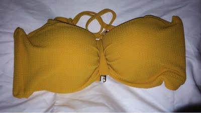 质量很好,喜欢,颜色好看,发货超快,卖家人不错,好评,泳衣好看,满意 质量很好,喜欢,颜色好看,发货超快,卖家人不错,好评,泳衣好看,满意