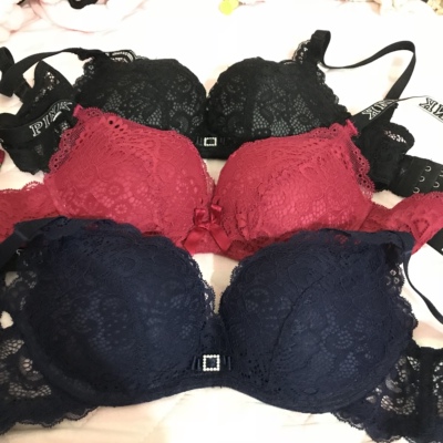 想不到物流那么快 收到快递赶紧试一下 朋友推荐买的 真的很舒服 路转粉！哈哈哈哈哈哈哈哈