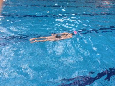 好赞,就是两个+还紧了点。净身高167,体重106。穿3个+会比较合适 好赞,就是两个+还紧了点。净身高167,体重106。穿3个+会比较合适