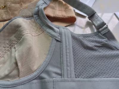 还挺好穿的，显小，无钢圈的相当舒服，比较划算的。还不错哦，值得购买。 我把这家衣衣推荐给其他人，都叫我帮他们买，买多更优惠，他们可开心了，相信下次还会让我帮忙买的。没想到这质量那么好，以后就关注你家了，太满意了