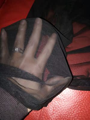 不错，衣服如商家所述，质量很好。重点是性感，雾里看花?。点赞