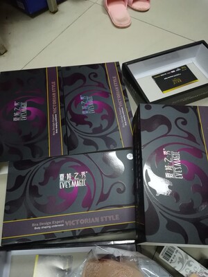 买了很多次了，现在内衣都是夏娃之秀的，趁着活动又安利了室友，合买了四件，很便宜，就是才发现原来包装改简单了，拿到包裹时都以为少发了，不过也不影响，还继续送了洗衣袋，等下次再给妈妈买，妈妈也很喜欢夏娃之秀。