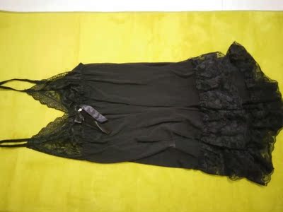 性感睡裙包装挺精致的哦!不会很透,朦朦胧胧的很性感,面料摸起来很柔软舒服,价格还那么实惠,喜欢的友友们可以放心入手 性感睡裙包装挺精致的哦!不会很透,朦朦胧胧的很性感,面料摸起来很柔软舒服,价格还那么实惠,喜欢的友友们可以放心入手