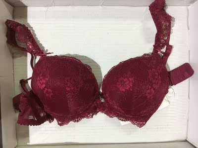 很喜欢、很性感、非常满意的一次购物、没有多余的线头。